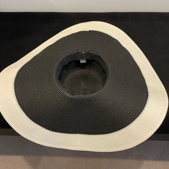 HAT - Picture 6 of 6